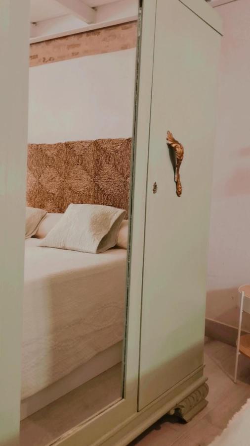 Apartamento La Teja-Parking Privado Appartement Carmona  Buitenkant foto
