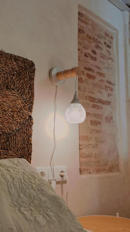 Apartamento La Teja-Parking Privado Appartement Carmona  Buitenkant foto
